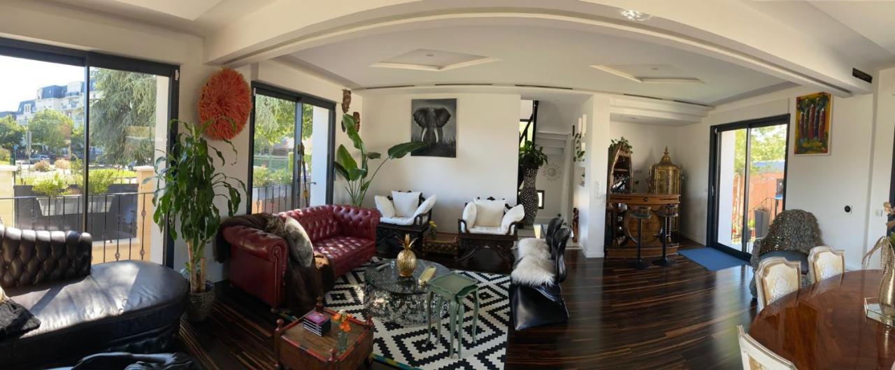 Double Tree House Villa Chatou Exterior photo